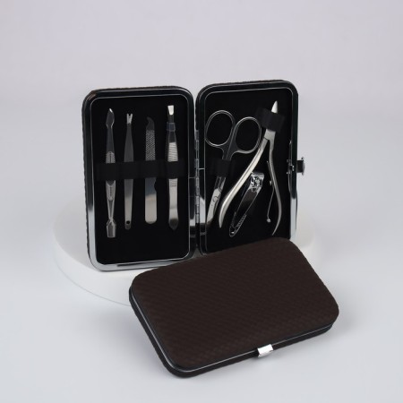 Manicure set, 7 items, in case, brown color