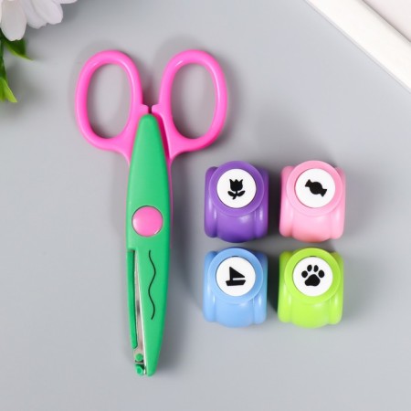 Set for scrapbooking "smooth wave" Figure scissors 13.5cm+4 punch d = 1.2 cm 11.2x18 cm 94115-1