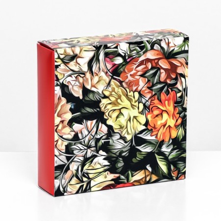 Box for 9 sweets with a shell, "flowers" 13.8 x 13.8 x 3.8-1