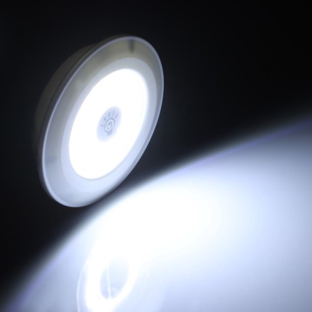 LED lamp, pressure 6500K, from batteries, a set of 3 pcs, the remote control