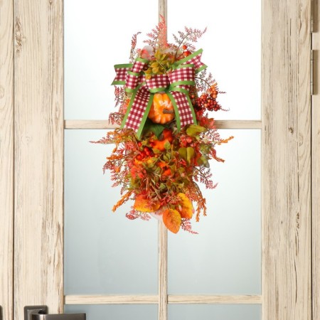 The wreath on the interior door "Autumn with pumpkin" 30x50 cm