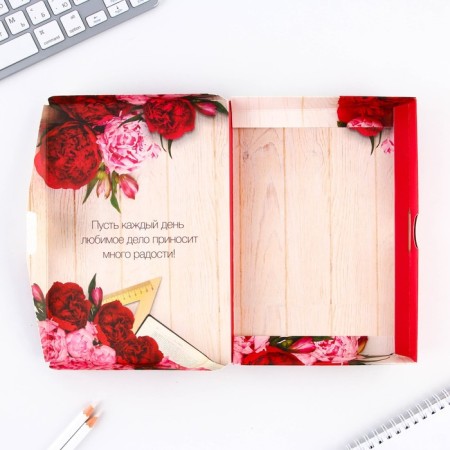 Diary in the gift box "Teacher Diaries", A5 format, 80 sheets, solid cover-3