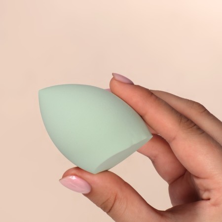 Mowed sponge for makeup "drop", 6.5 × 4 × 4 cm, color mix-3