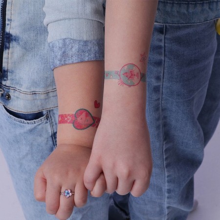 Translated tattoos "Watch for Girls", 14 x 21 cm-3