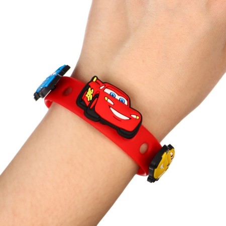 Silicone Bracelet with interchangeable jibitsami, 3 jibits included, cars-2