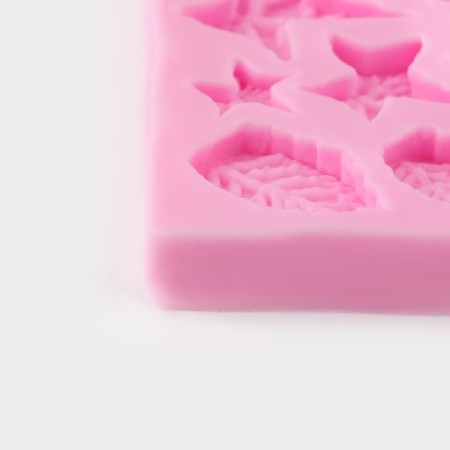 Mold Dolyana "Leaflets", silicone, 9 × 7.2 cm, pink color-3