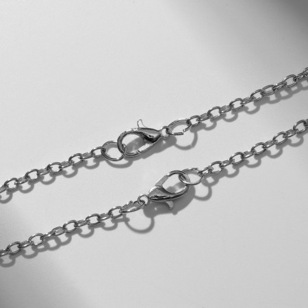 Kulons "Uzolnutinok" on the magnet, projector, heart, gray color in silver, 45 cm-3