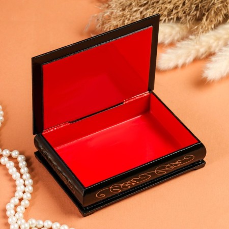 Gerberes box, 10 × 14 cm, lacquer miniature-1