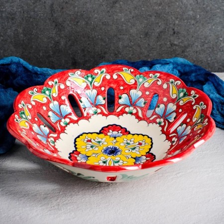 Rishtan ceramics "Flowers", 28 cm, red