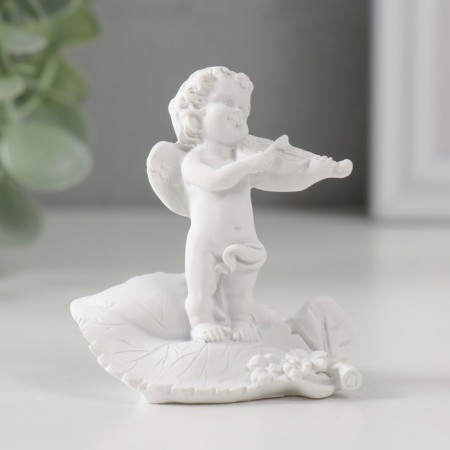 Polystone souvenir "Snowty angel with a violin on the leaf" 6.2x6.4x3.3 cm