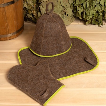 Set for a bathhouse 3 objects (rug, hat, mitten) with a colored tubler mix-6