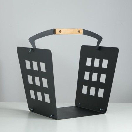Steel wood 47 × 35 × 45 cm, with a handle