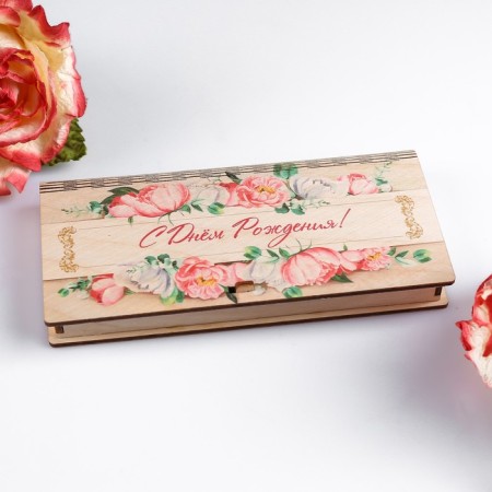 Wooden envelope with a seal "Happy Birthday!" floral