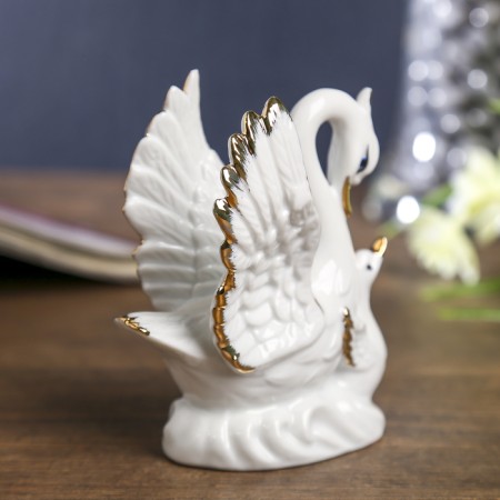 Souvenir Ceramics "White Swan with the baby" 10.5x9x4.5 cm-3