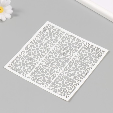 Plastic stencil "Tiles" 15x15 cm-1