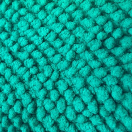 Fluffy bathroom mat, green color 50x80 cm-1