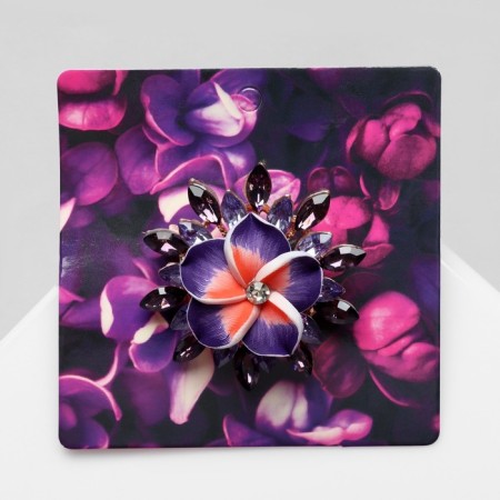 Franzhepani flower brooch, purple color in pink gold