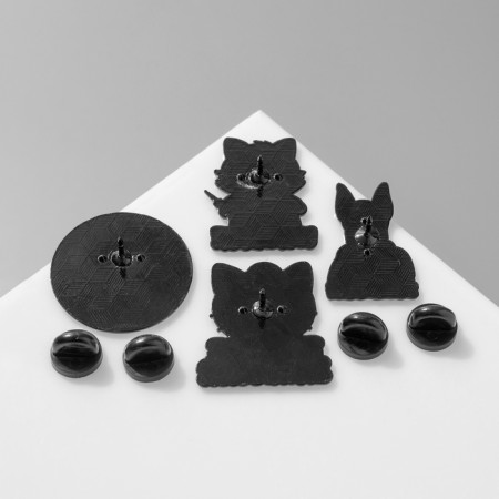 Set of icons (4pcs) "Three cats and dog" doctors, colored in black metal-3