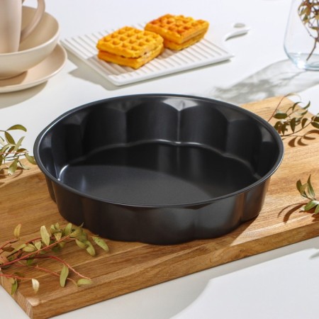 Baking shape of the share "wavy circle. Jacqueline ", d = 28 cm, anti -stick coating, black color
