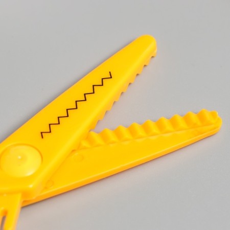 Scissors plastic relief removable blades (set 6 pcs) 12.5 cm-5
