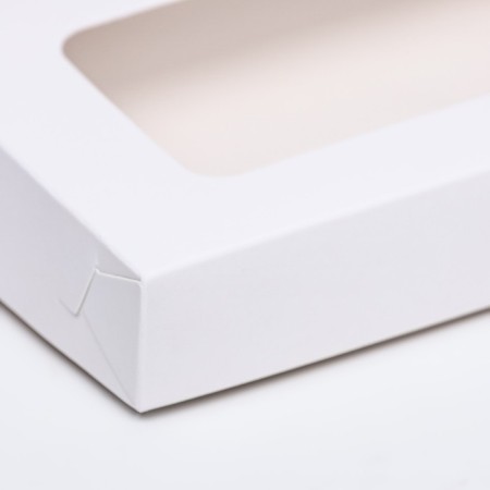 Confectionery packaging, white, 18 x 10 x 3 cm-2