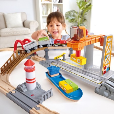 Game set Hape "Railway Cargo Delivery in the port"