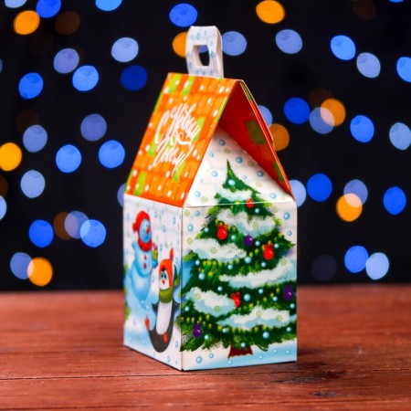 Gift box "Winter courtyard house", 9.1 x 7 x 15.7 cm-2