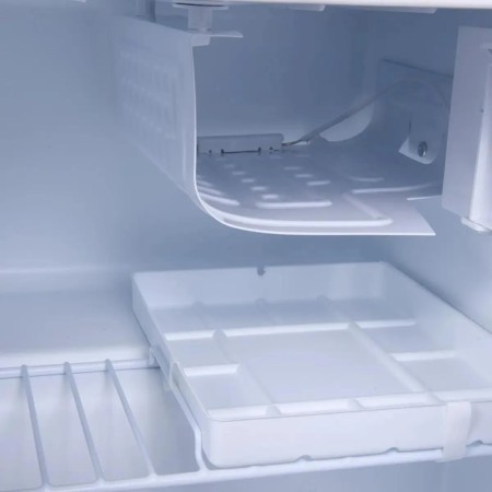 Oursson RF0480/IV refrigerator, single -chamber, class A+, 46 l, beige-4