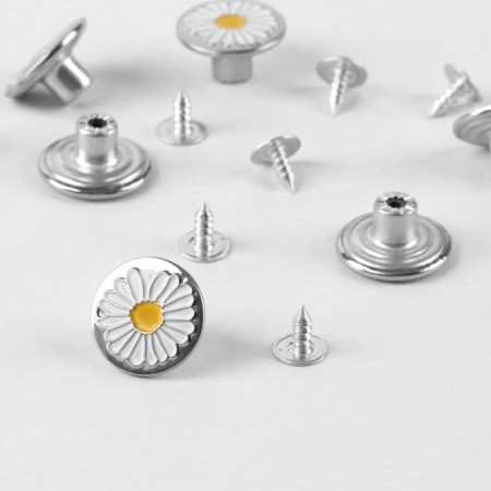 A set of denim buttons "Chamomile", 17 mm, 100 pcs, silver color