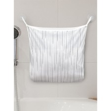 Organizer in a bathtub on the suction cups 
