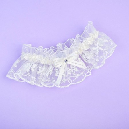 Garter for the bride "Elites", Ivory