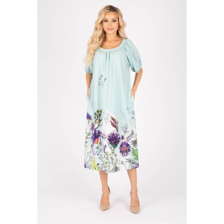 Women's dress, size 42-3