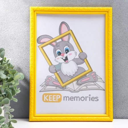 Photo frame plastic L-2 21x30 cm yellow (plastic screen)