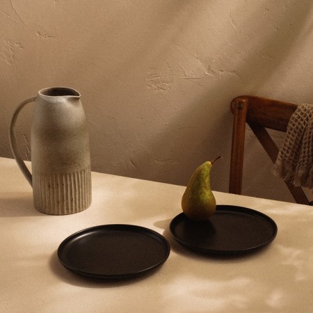 A set of porcelain plates SL Home "Dark", d = 18 cm, black color-4