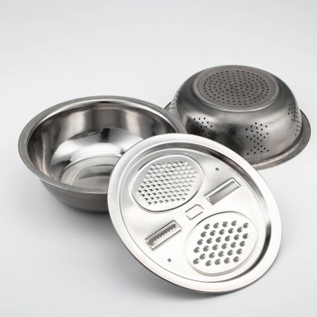 A “assistant” stainless steel kit, a bowl d = 26 cm, a colander, a warmth-1