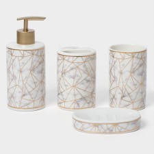 A set of accessories for the bathroom 