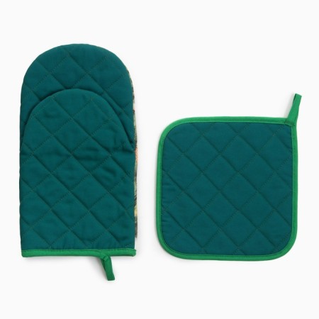 Set of kitchen. "Fairy-tale" mittens-seging 15x28cm, severity 19x19cm, 100%HL-1