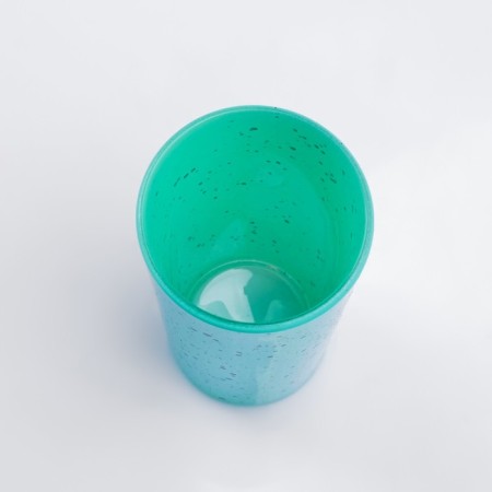 A set of glasses-2