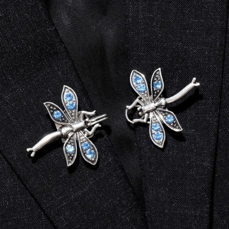 Cardigan clamp "Dragonfly", the color is blue in black silver-3