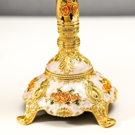 Summary Metal for 5 candles "Roses. White enamel" Color gold 32x30x30 cm-5