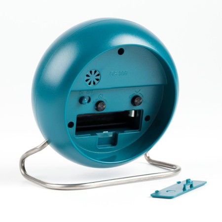 Brea alarm clock, discrete move, d-9 cm, with backlight, 1 aa-2