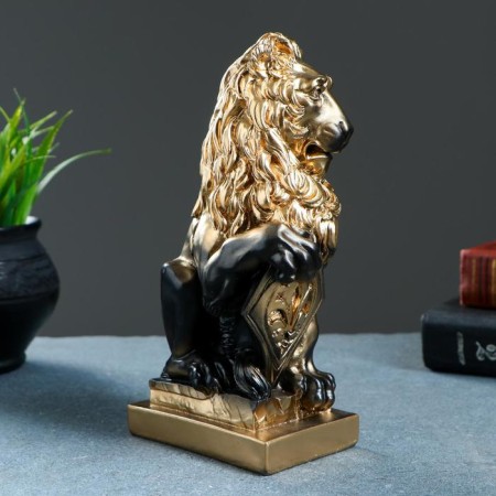 Figure "Leo with a shield" bronze 10x7x21cm-1