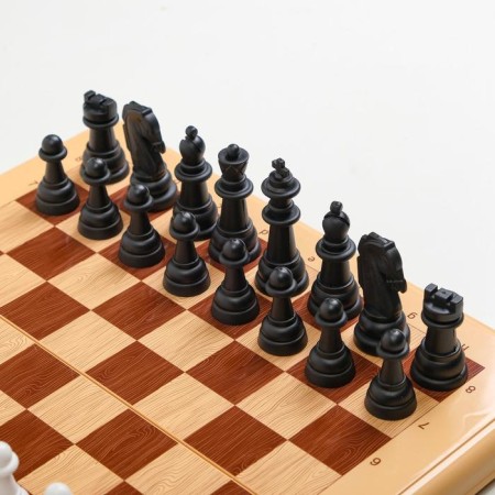 Chess 32 x 32 cm, plastic board and figures, h-o-4 to 7 cm, d-2.6 cm, field for backwards-2