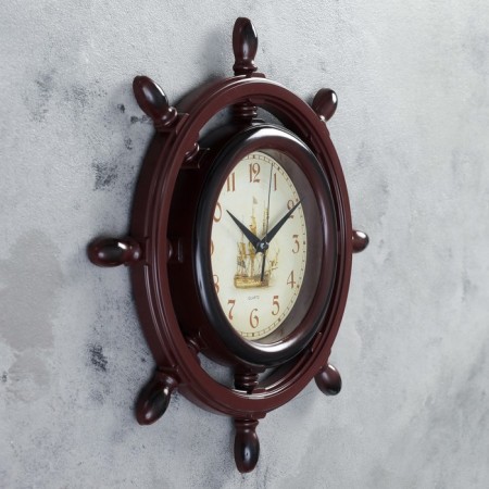 Watch walls, series: sea, "helm", smooth move, d-35 cm, brown patina-1