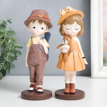 Souvenir Polystone "Boy with a guitar/Girl with a bear and in a hat" MIX 6x6x18.5 cm