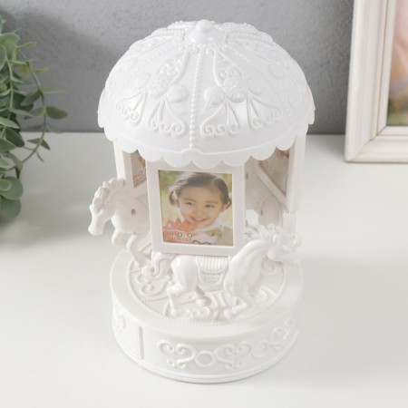 Photo frame plastic in 6 photos 5x6 cm musical "Carousel with horses" 22x14x14 cm-2