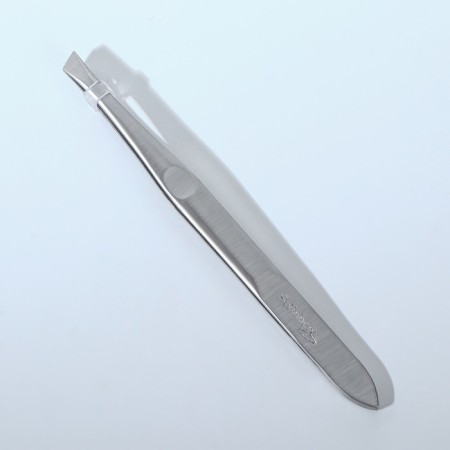 Pinzet begged, 9 cm, on a blister, matte silver color, 092-5