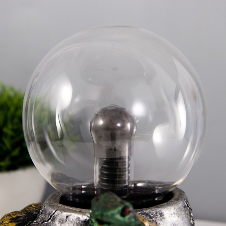 Plasma ball "In a trap" green 13x8x19 cm Risalux-10