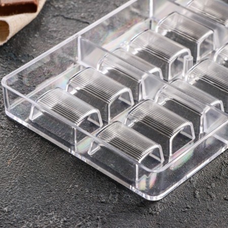 Form for chocolate and sweets "Chocolate", 14 cells, 20 × 12 × 2.5 cm, cell 3.3 × 2.1 × 1.5 cm-3