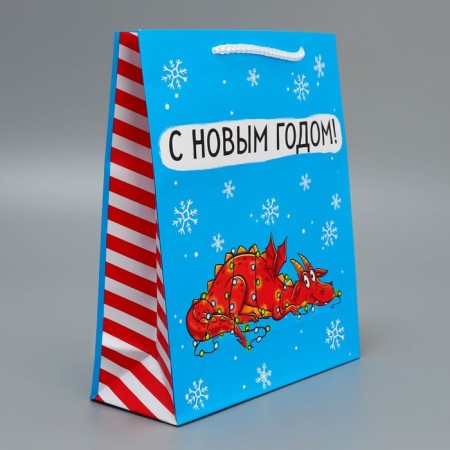 Laminated vertical package “burning for you”, ml 21 x 25 x 8 cm, new year-2